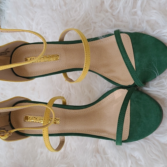 Cute heels - Picture 10 of 11